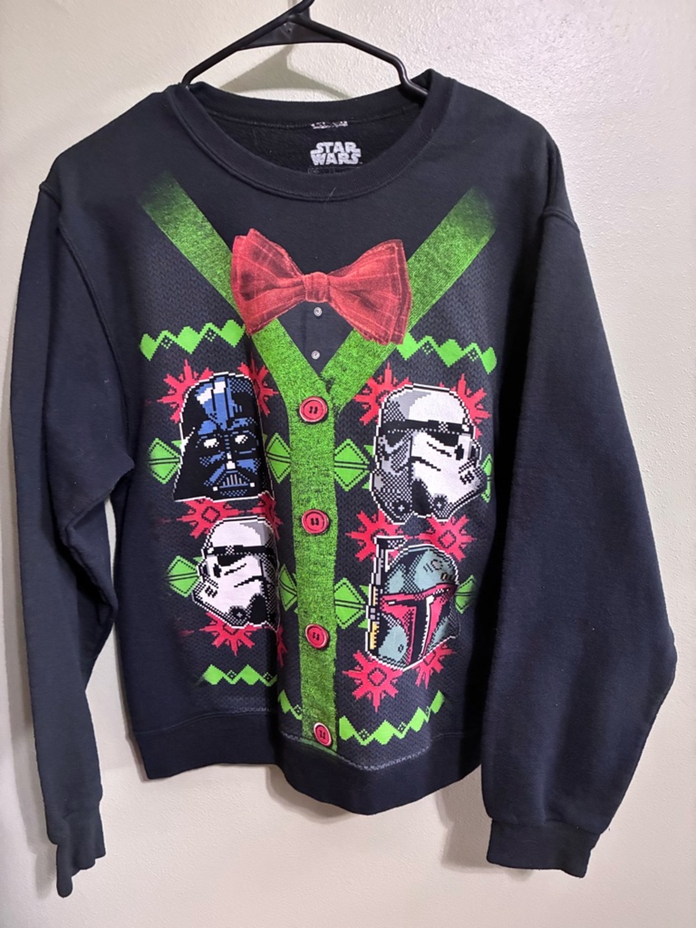 Star Wars Black and Red Graphic Crewneck Sweatshirt